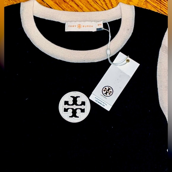 BNWT!! 💯 Wool Marcia Sweater. - Picture 2 of 6